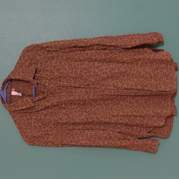 Pilcros Cheetah Print Shirt - Picture 1 of 8